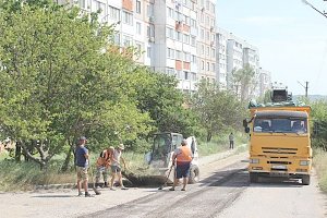 В Керчи отремонтируют шоссе и дороги на восьми улицах