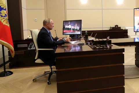 «Символ правления». В резиденции Путина установлен дезинфекционный туннель